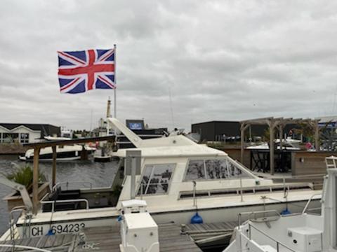 Magnifique Bateau Maison Ξενοδοχείο Ouistreham Εξωτερικό φωτογραφία